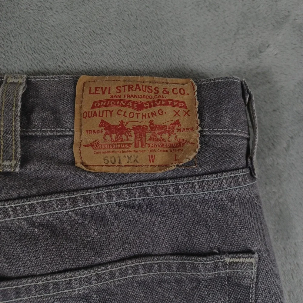 Levis 501xx Jeans Mens‎ 52x27 Gray Denim Distressed Button Fly Cotton Pockets